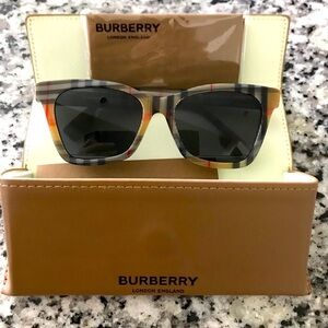 Burberry Elsa BE4346 Sunglasses Women’s Vintage Check/Dark Grey 53-17-140